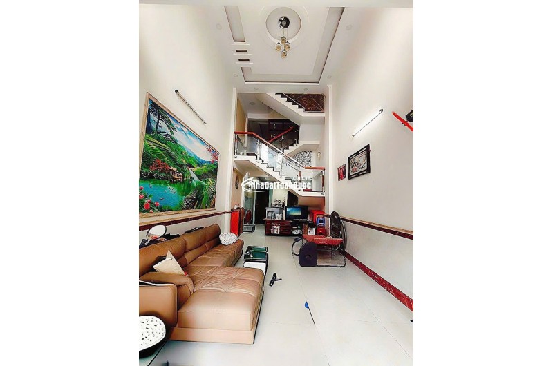 Bán nhà Hẻm 8m, Lâm Thị Hố - Tân Chánh Hiệp Q.12, 68m2- 4 x 17  Chỉ 5.8 Tỷ